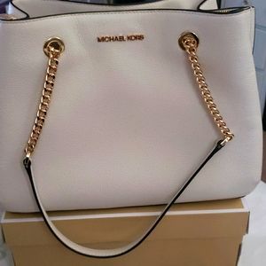 Michael kors vanilla medium color purse